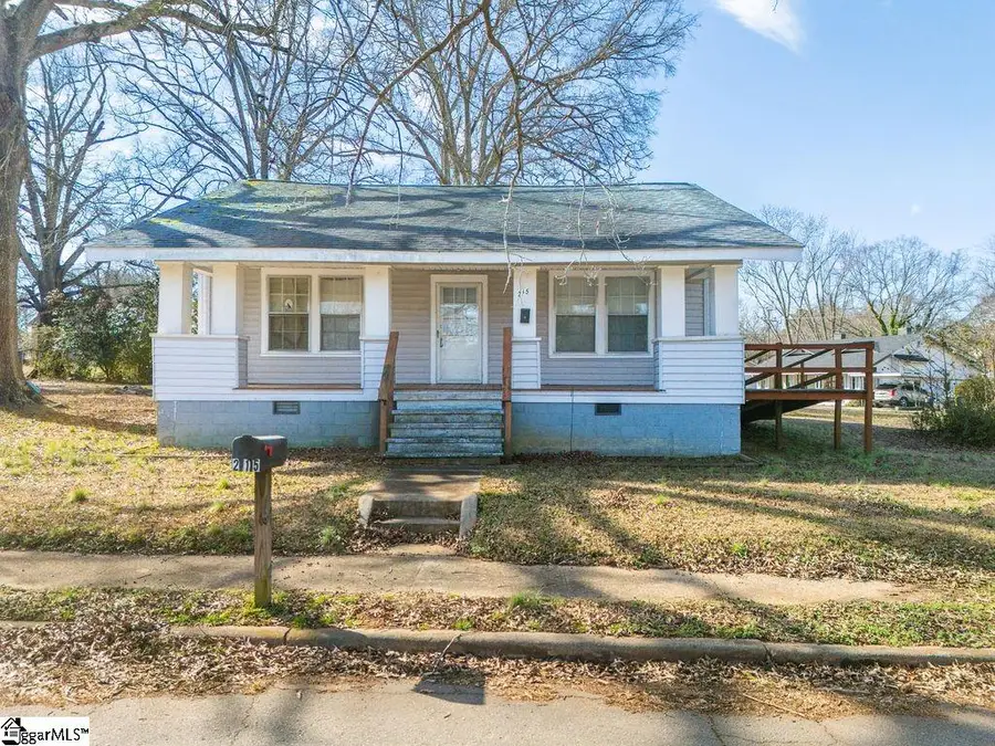 215 Louisiana Street, Honea Path, SC 29654 - #2