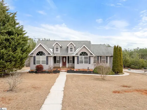 101 Oak Leaf Court, Pickens, SC 29671