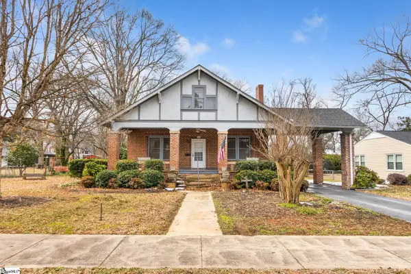 304 Cedar Street, Clinton, SC 29325