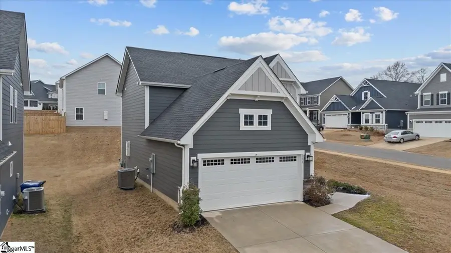 173 Dunroyal Road, Fountain Inn, SC 29644 - #3