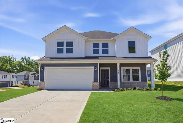 903 Rising Oak Court, Spartanburg, SC 29301
