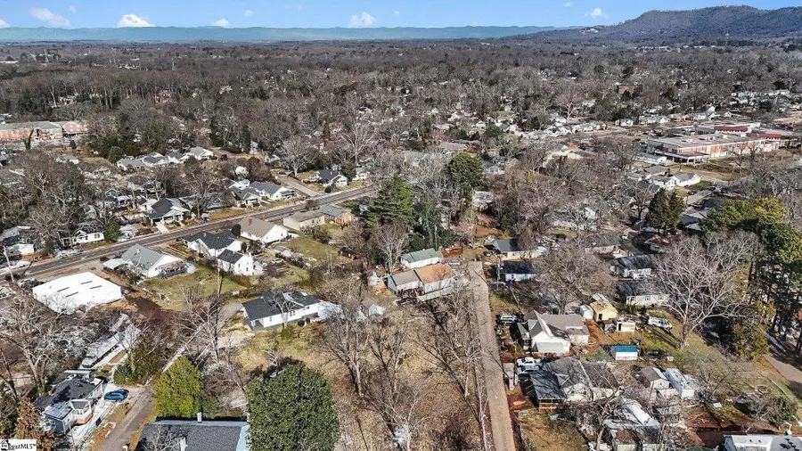 13 Glass Street, Greenville, SC 29609 - #2