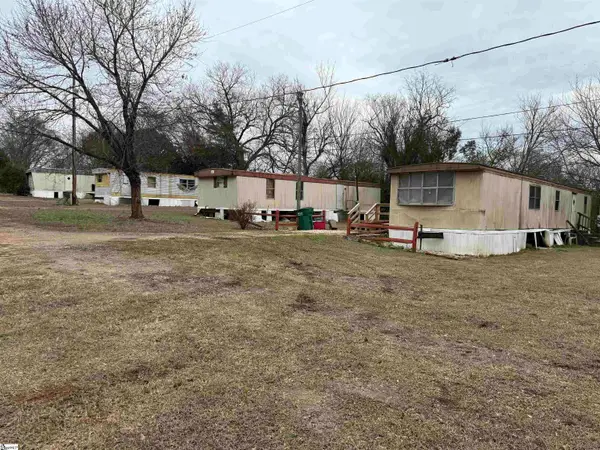 203 Cowtown Road, Spartanburg, SC 29307-4549