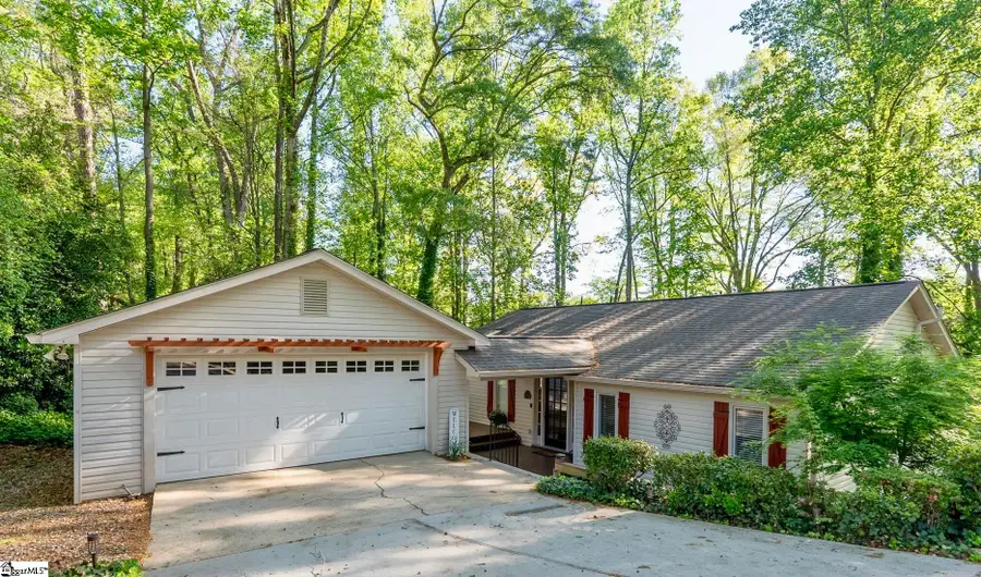 107 Stone Ridge Court, Greer, SC 29650 - #2