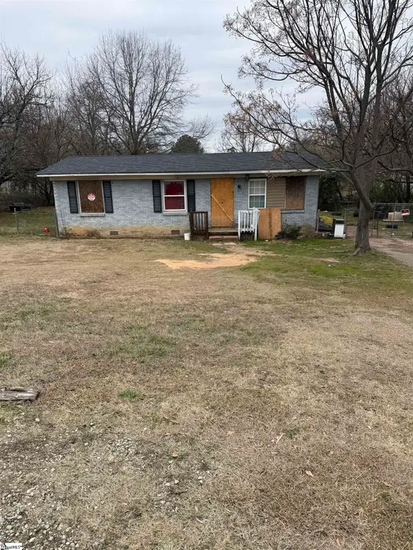 10 Julian Bond Lane, Spartanburg, SC 29307-4106