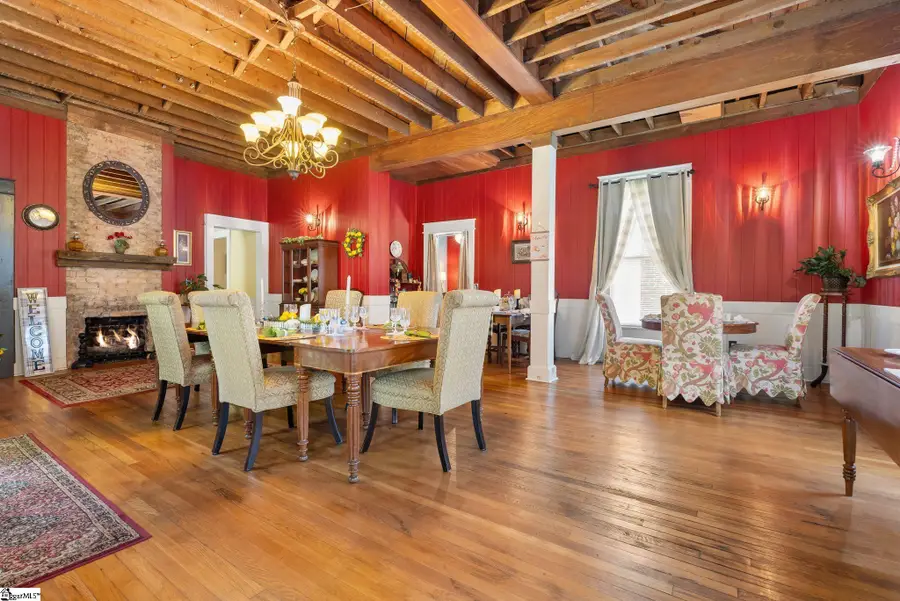 207 W 2nd Avenue, Easley, SC 29640 - #3