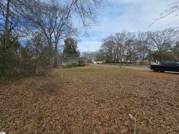 558 Hugh Street, Spartanburg, SC 29650