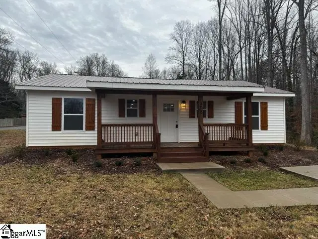 108 Oaklawn Drive, Laurens, SC 29360 - #2