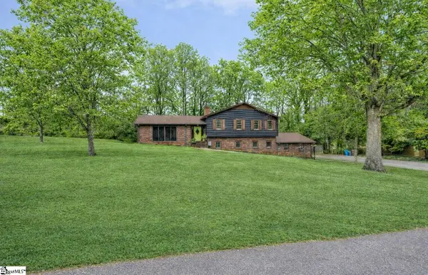 6 Devonshire Lane, Greenville, SC 29617