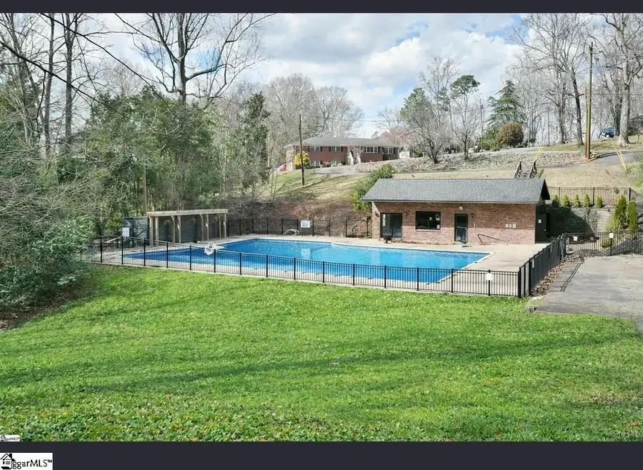 6 Devonshire Lane, Greenville, SC 29617 - #3