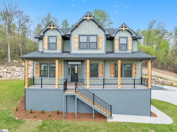 446 N Glassy Mountain Road, Landrum, SC 29356