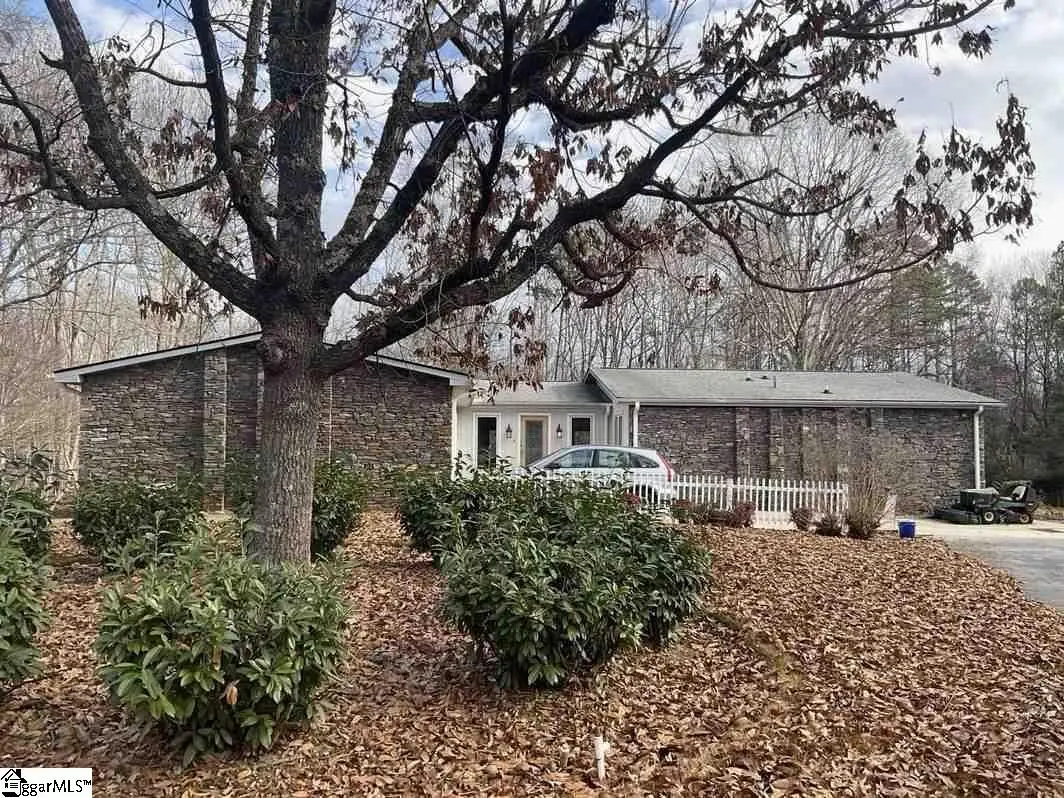 1923 Fairview Road, Fountain Inn, SC 29644 - #1