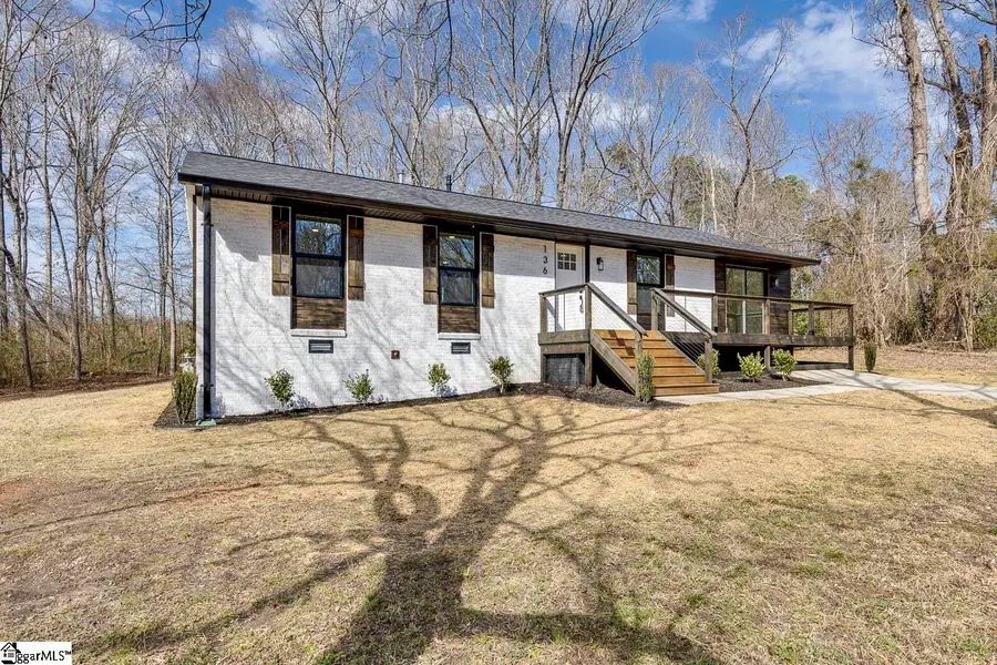 136 W Bluford Street, Clinton, SC 29325 - #3