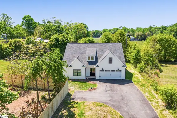 1434 Scuffletown Road, Simpsonville, SC 29681-4131