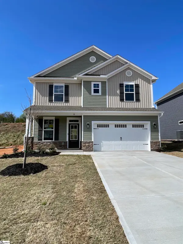 18 Gateway Drive, Central, SC 29630