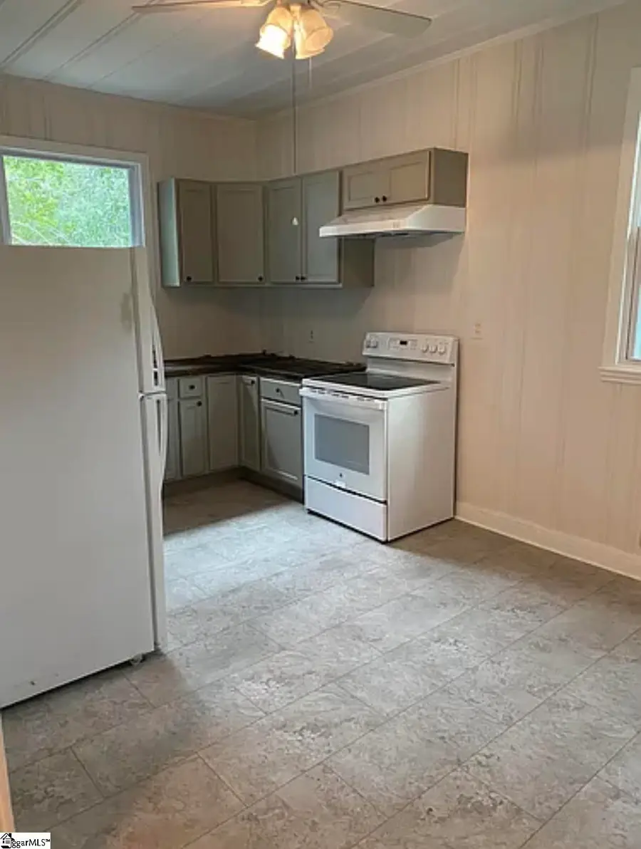 229 Grandview Drive, Spartanburg, SC 29303 - #3