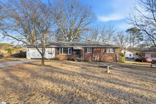 125 Foxhall Road, Spartanburg, SC 29306
