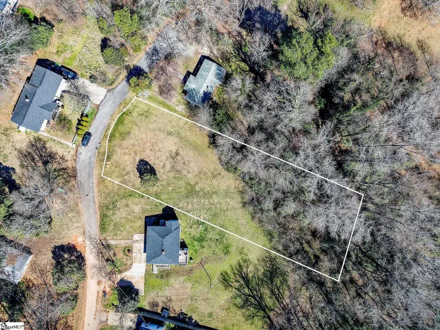 211 E Union Drive, Belton, SC 29627 - #2