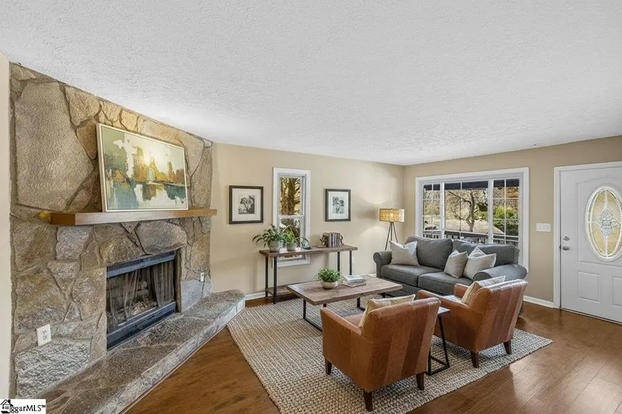 124 Nottingham Lane, Easley, SC 29640 - #3