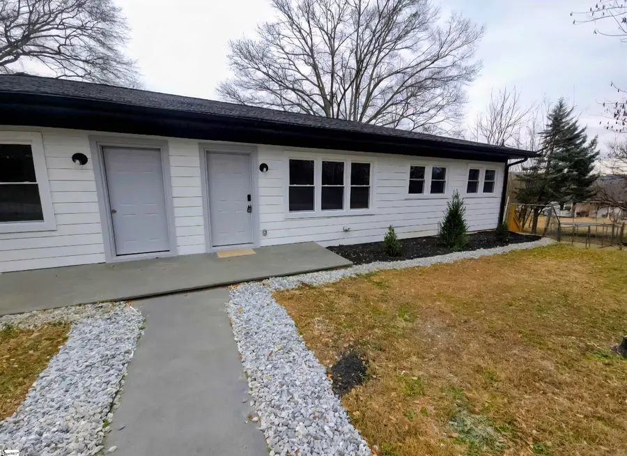 226 Holder Street, Pickens, SC 29671 - #2