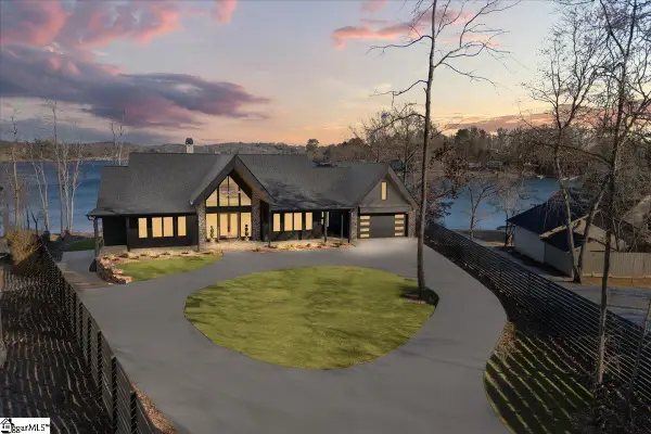 12048 Carnelda Drive, Seneca, SC 29672