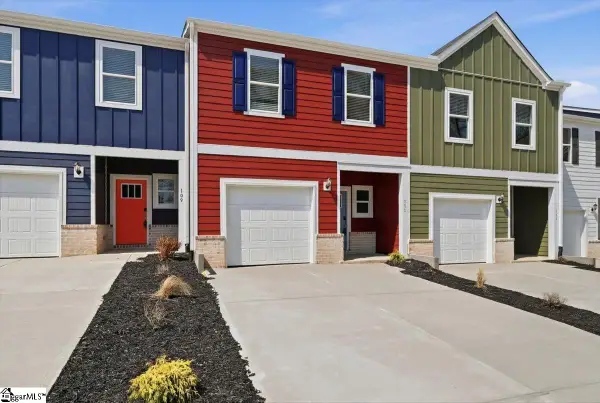 111 Kerwin Court, Greer, SC 29651