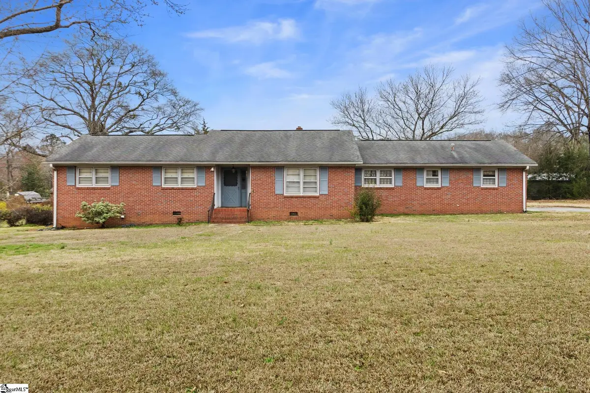 1026 Sunset Boulevard, Clinton, SC 29325 - #1