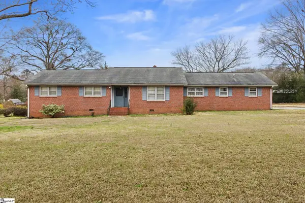 1026 Sunset Boulevard, Clinton, SC 29325