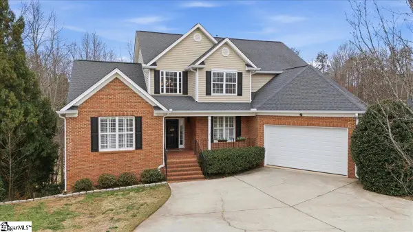 55 Devonhall Way, Taylors, SC 29687