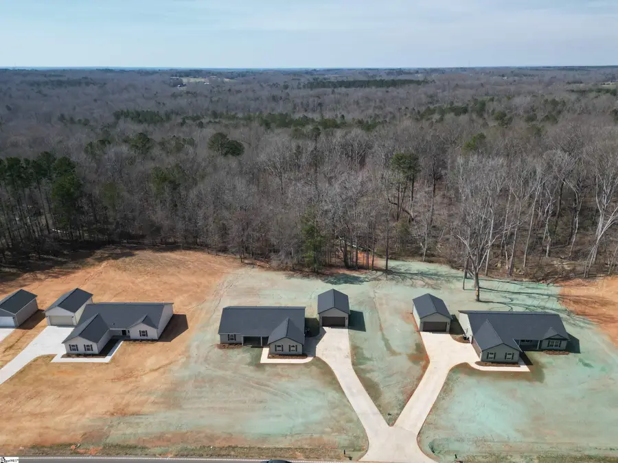 9946 Highway 252, Ware Shoals, SC 29692 - #3