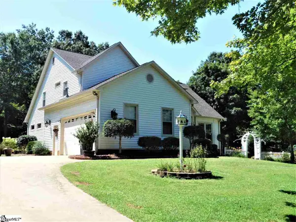 102 Lex Court, Greer, SC 29651