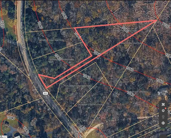 950 Tubbs Mountain Road, Travelers Rest, SC 29690