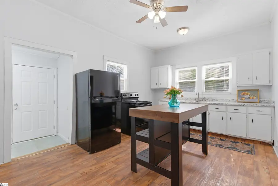 10 Bobo Street, Greer, SC 29650 - #3