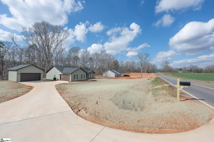 9920 Highway 252, Ware Shoals, SC 29692 - #2