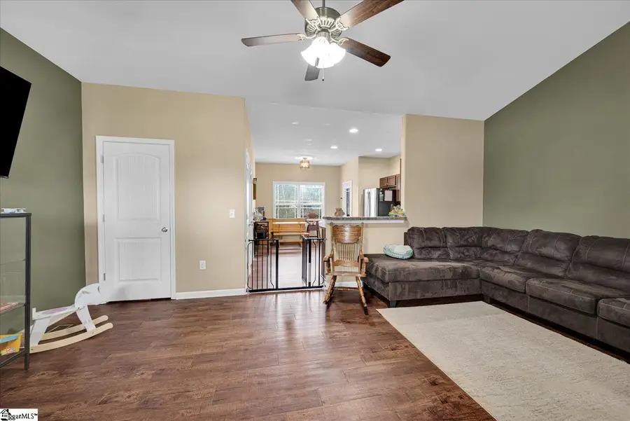 112 W 3rd Avenue, Easley, SC 29640 - #3