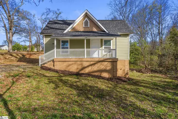 143 Skyuka Street, Drayton, SC 29333