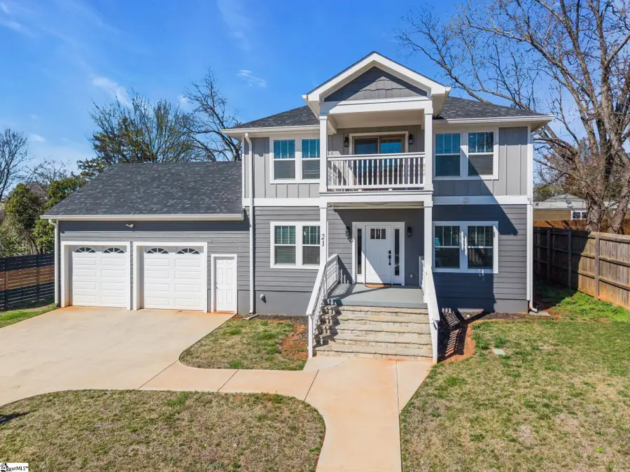 21 8th Street, Greenville, SC 29611 - #2
