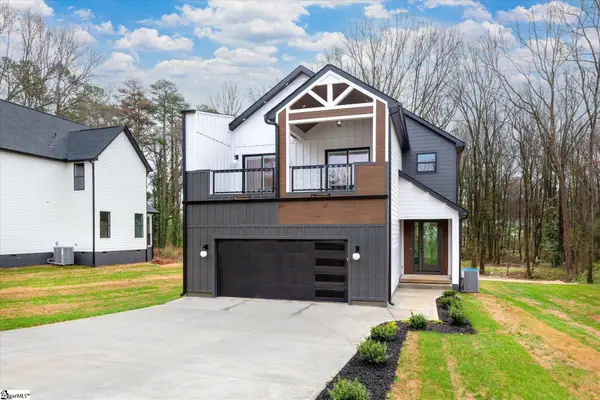 6 Mckinley Drive, Greenville, SC 29611