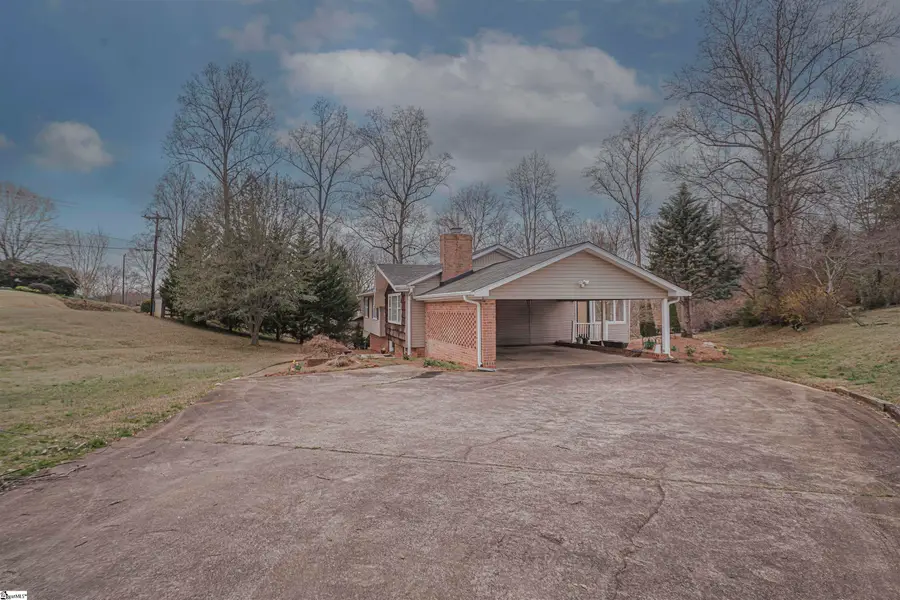 1618 E Saluda Lake Road, Greenville, SC 29611 - #3