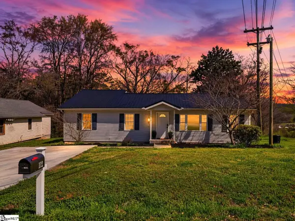 112 Newry Road, Seneca, SC 29672