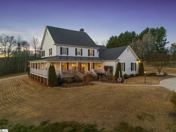 904 Laurelwood Way, Landrum, SC 29356