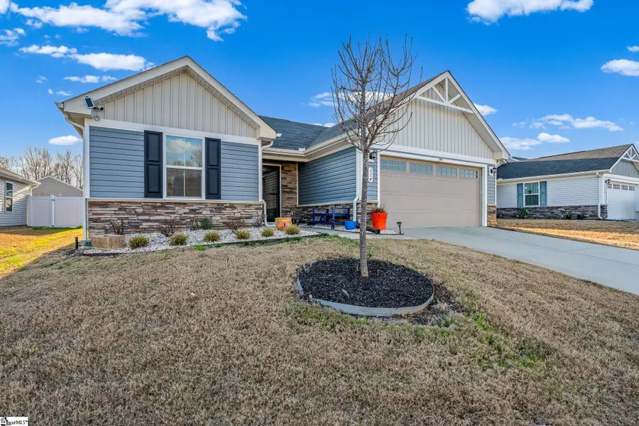 114 Sylvester Street, Fountain Inn, SC 29644 - #3