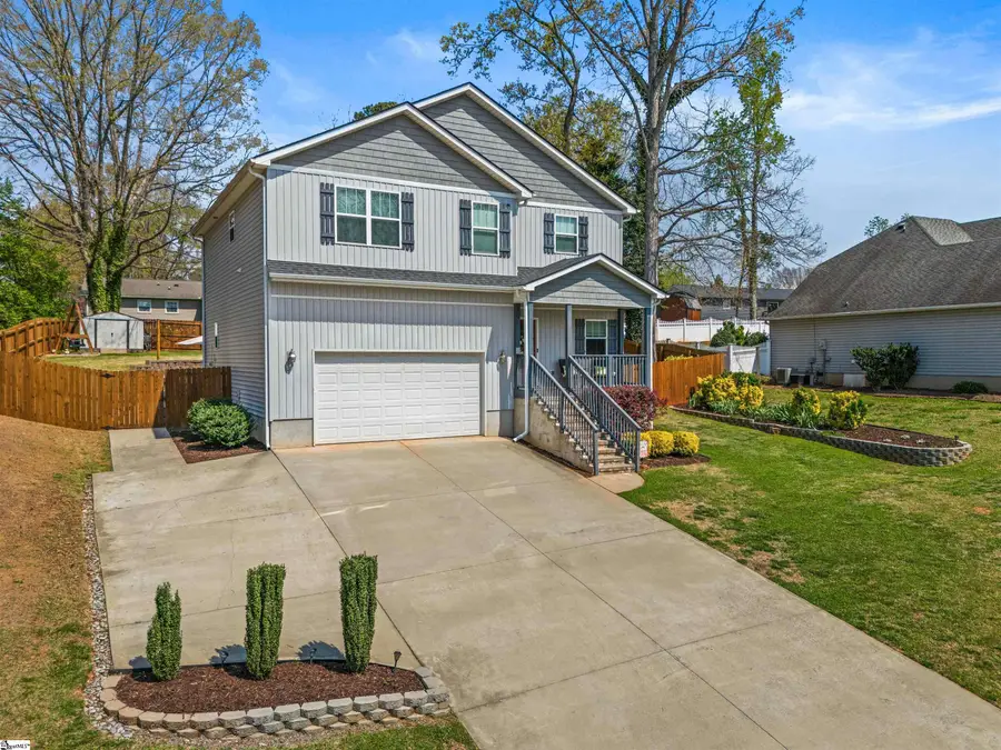 117 N River Hills Drive, Spartanburg, SC 29303 - #2