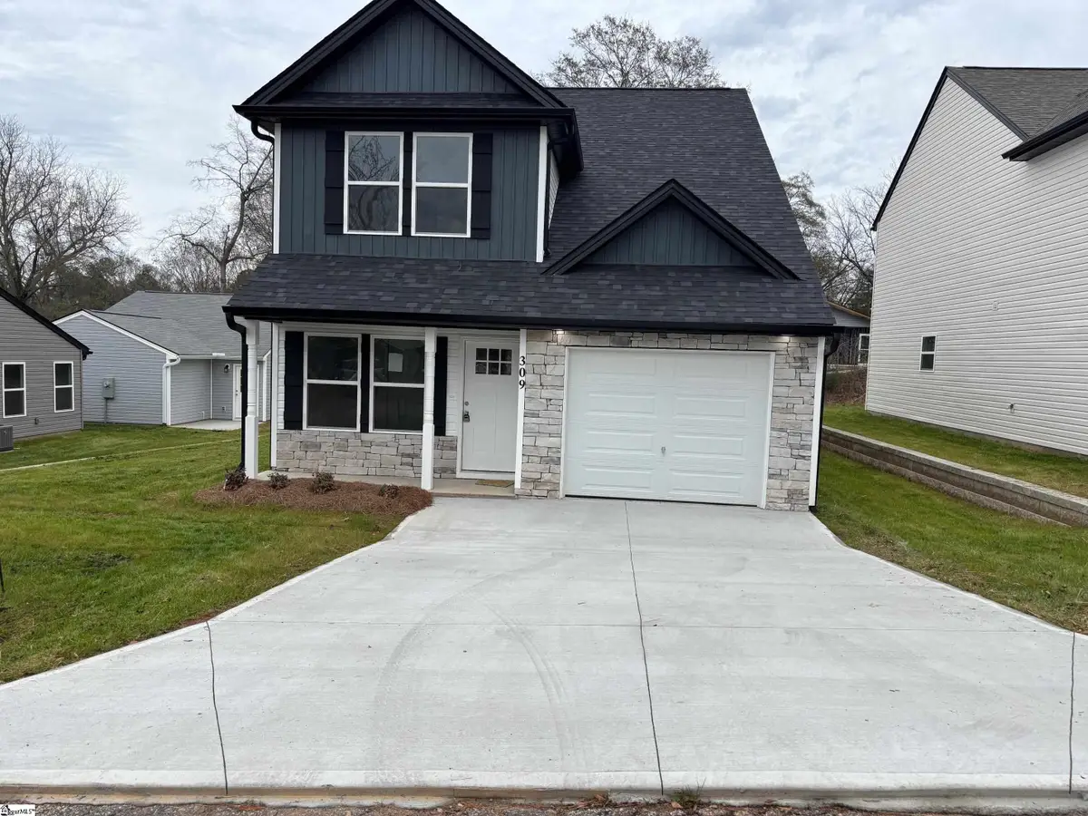 309 S Lee Street, Chesnee, SC 29323 - #1
