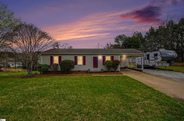 242 Vera Holliday Road, Six Mile, SC 29682