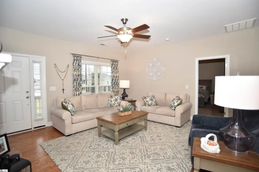 202 Roscoe Drive, Greer, SC 29651 - #3