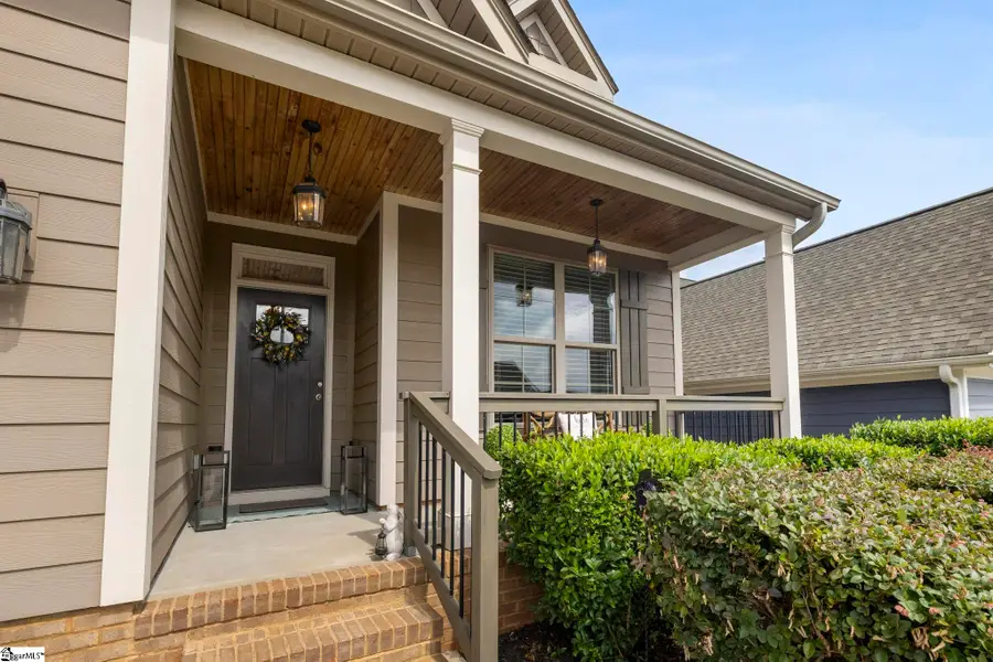 303 Farmers Market Street, Taylors, SC 29687 - #2