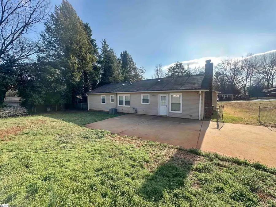 34 Charterhouse Avenue, Piedmont, SC 29673 - #3