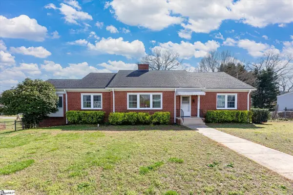 303 Pennsylvania Avenue, Greer, SC 29650