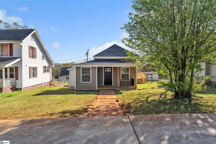 4 Walnut Street, Startex, SC 29377 - #2